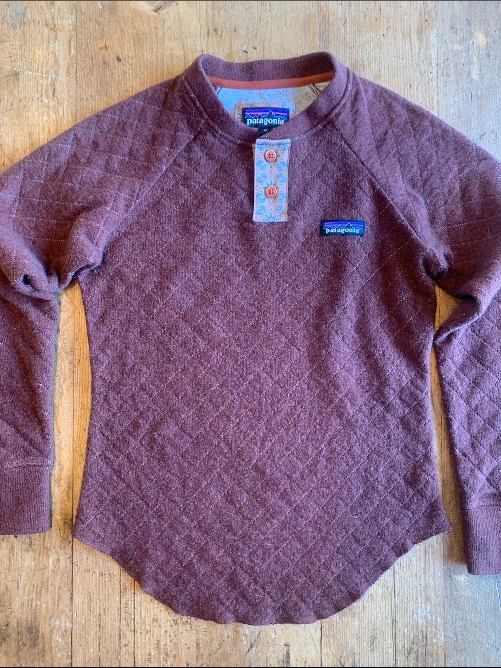 Patagonia Women's Quilted Henley Sweater - Maroon